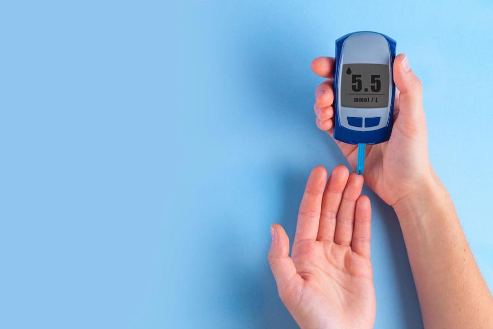 Diabetic Retinopathy: Symptoms, Stages, and When to Act